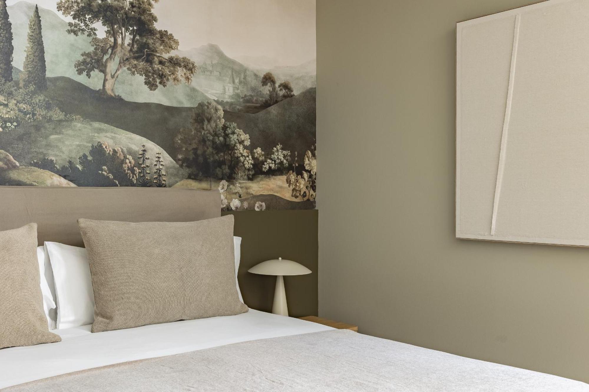 Ola Living Diagonal Guest house *